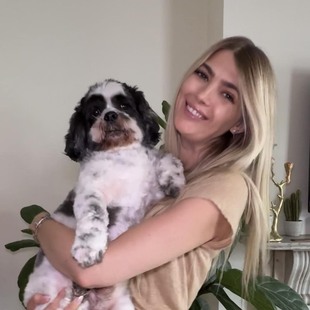 Trusted Pet Sitter in Manhattan Beach, CA - Loving Care for Your Furry Friends at $100 Daily!
