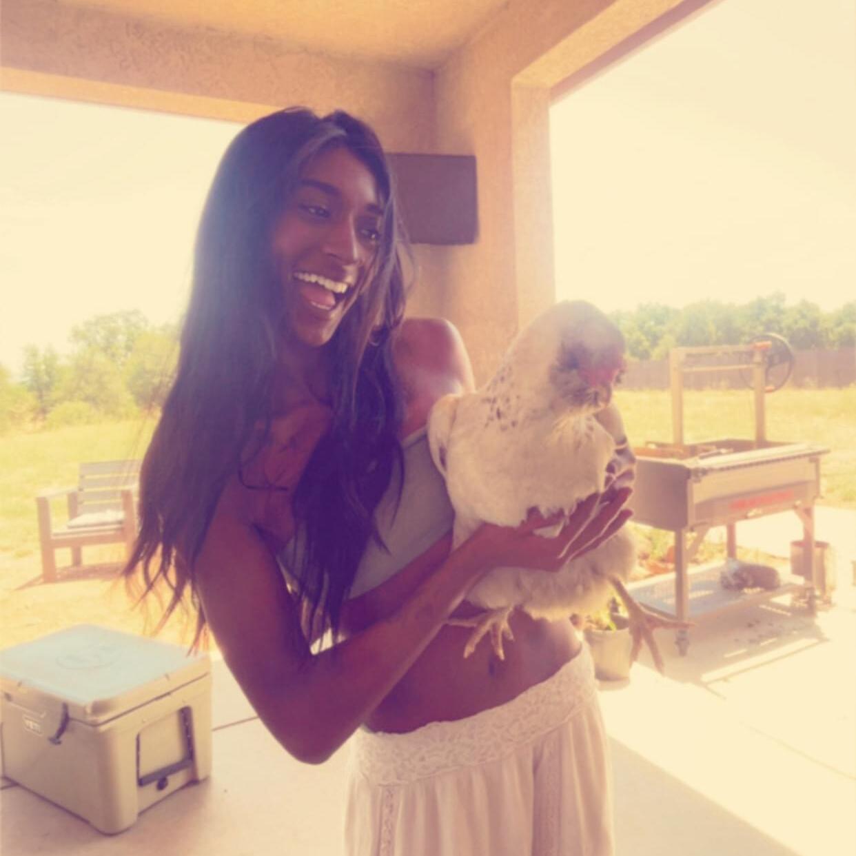 Reliable Pet Sitter in Redding, CA - Affordable Care at $20 Daily for Your Furry Friends!