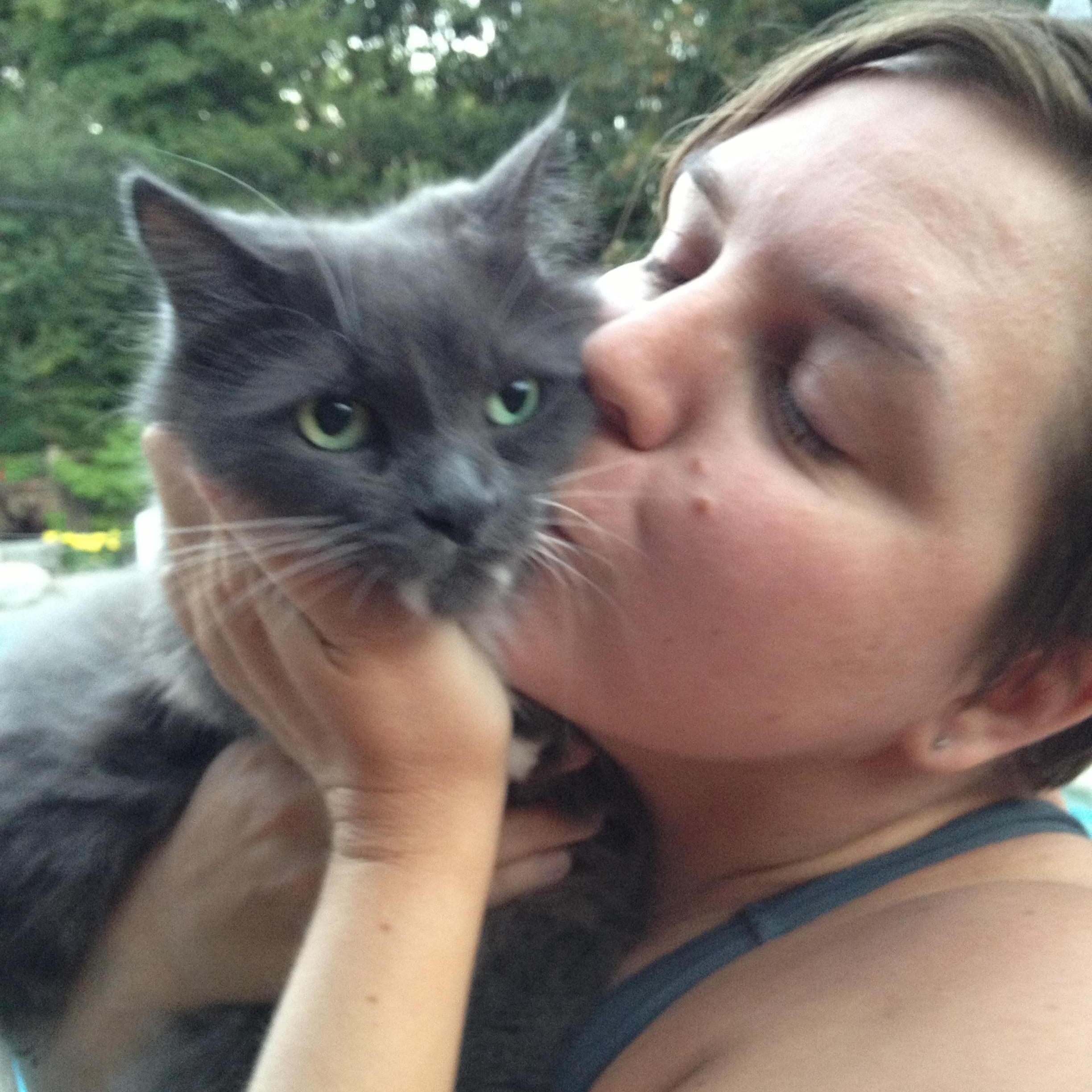 Experienced Pet Sitter in Prince Edward, Ontario - Amazing, Dedicated and Reliable Services