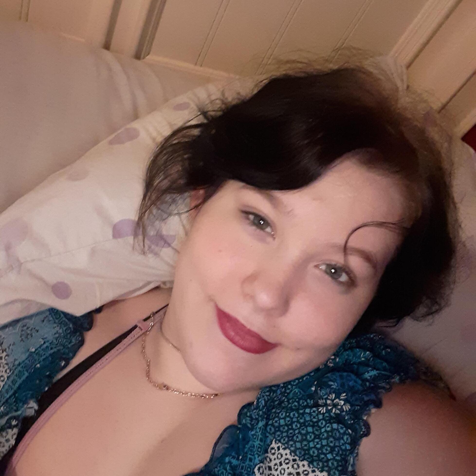 I'm offering overnight care, walking, pet sitting, playing with them, I'm really good with pets
