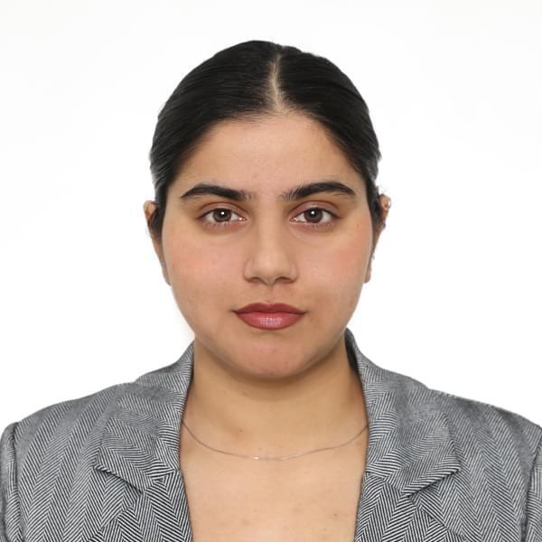 Experienced Vaughan Sitter Offering Loving Care for Your Children at $23.00 Per Hour – Book Today!