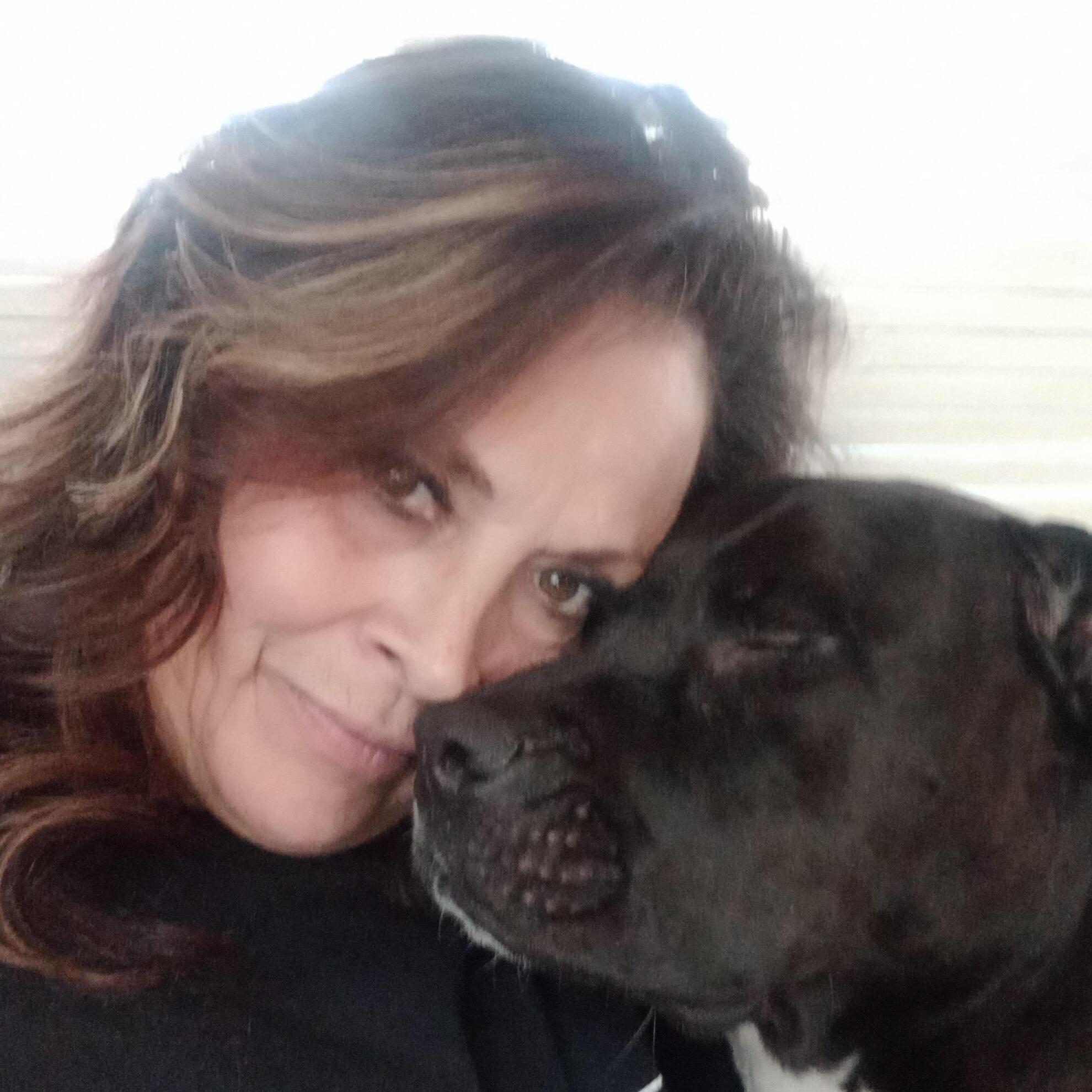 Reliable Sterling, CO Pet Sitter Experienced Caregiver $25/hr for Quality Pet Care and Companionship