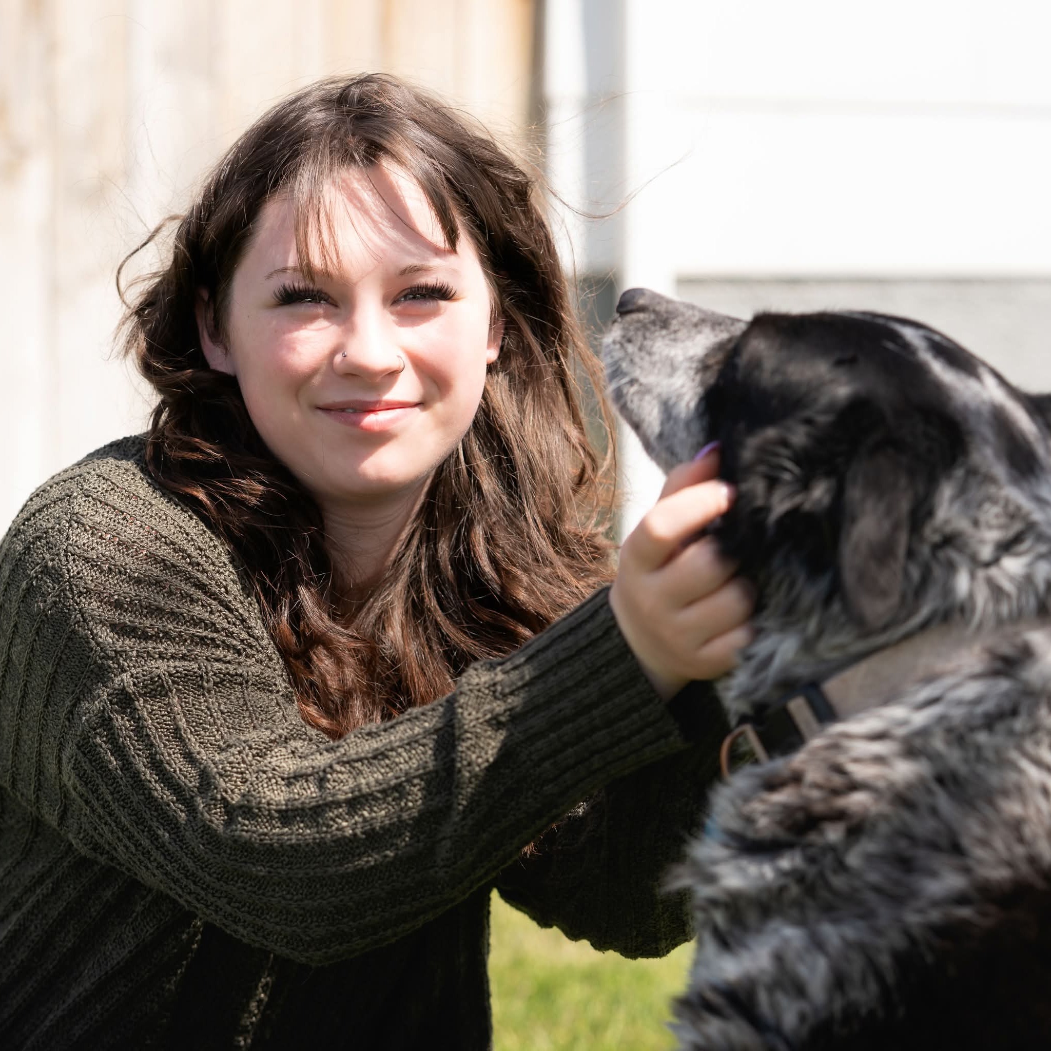 Reliable Twin Falls Pet Sitter: Loving Care for Your Furry Friends at Just $15 Daily!