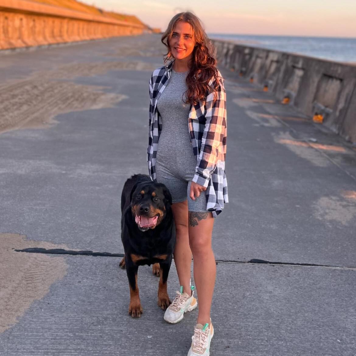 Experienced and Reliable Pet Sitter in Blackpool, England - £10/hr
