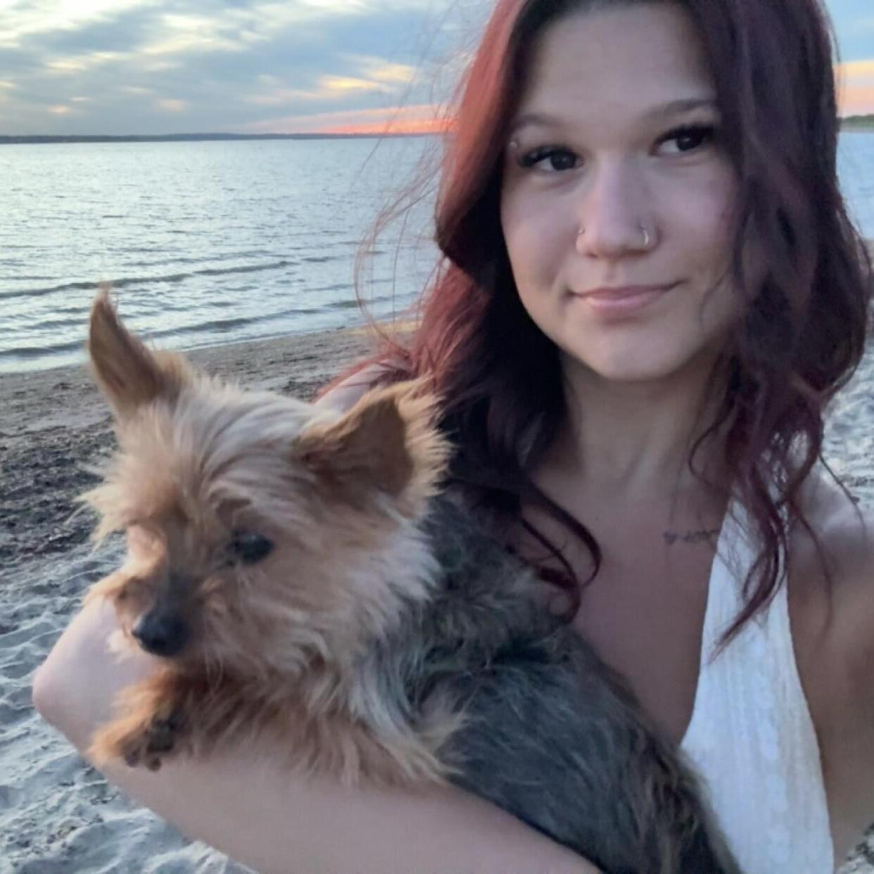 Experienced Groton Pet Sitter Available—Reliable Care for Your Furry Friends at Just $30 Daily!