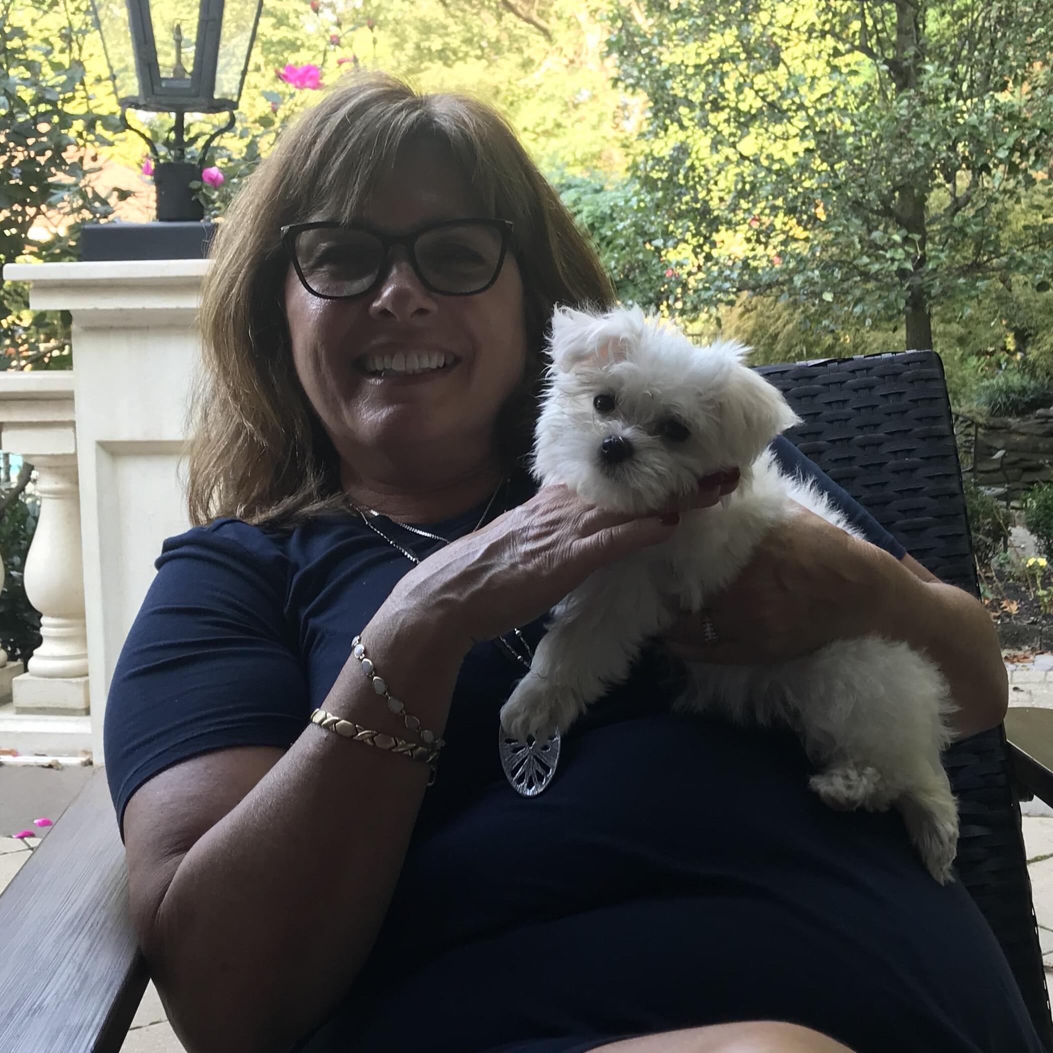 Pet Sitter in Wappingers Falls - Caring for Your Fur Babies - $18/Hourly