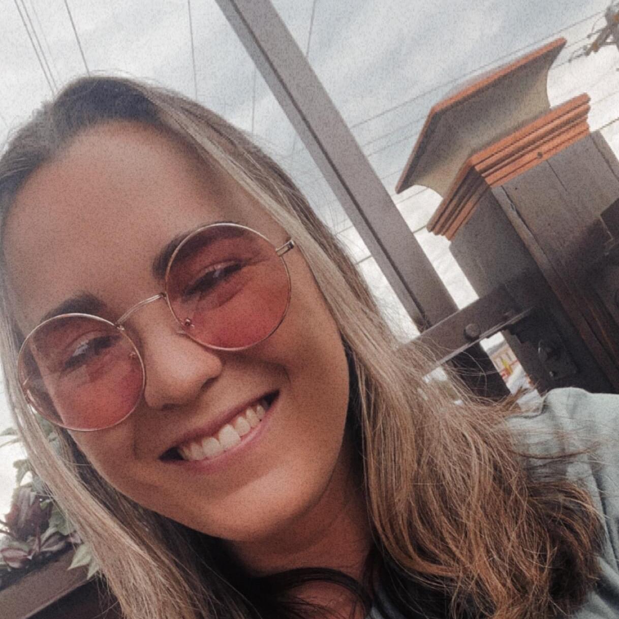 Hello! I’m Emily, and I am a passionate animal lover with tons of experience!