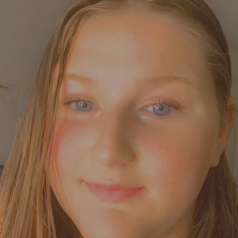 Babysitter Looking to Provide Exceptional Care for Your Child