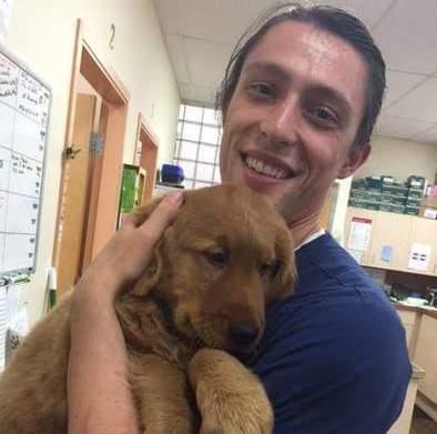 Licensed Veterinary Technician and Experienced Pet Sitter